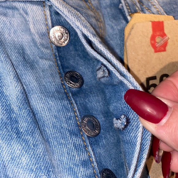 Levi’s Premium 501 Shorts / Brand New With Tags - Picture 7 of 9